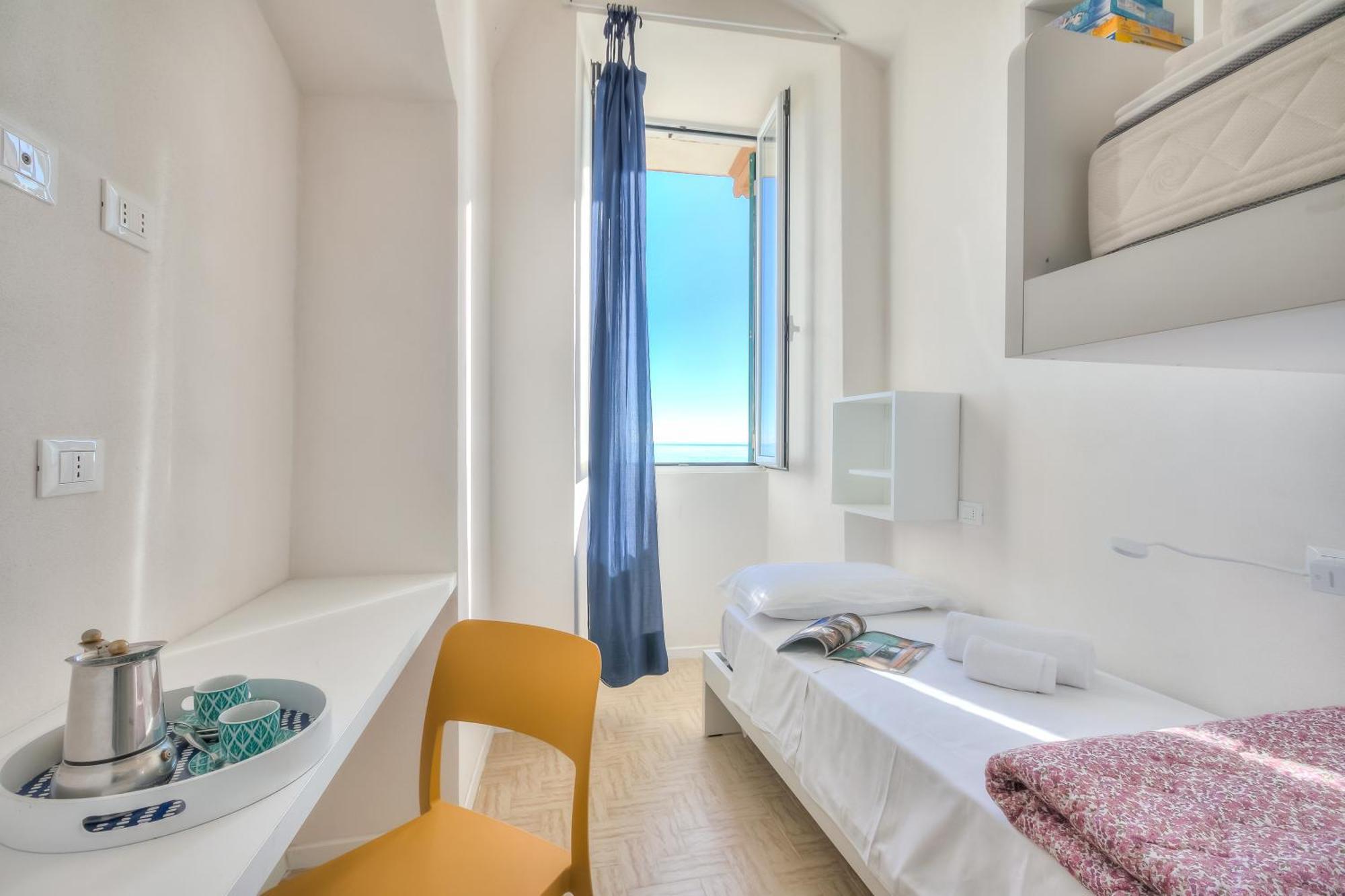 Apartment La Casa Sulla - On The Beach- Happy *