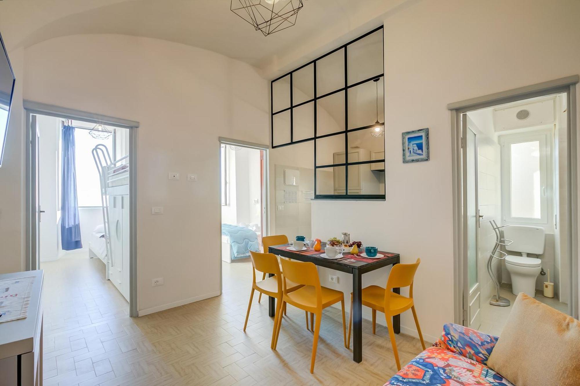 Apartment La Casa Sulla - On The Beach- Happy