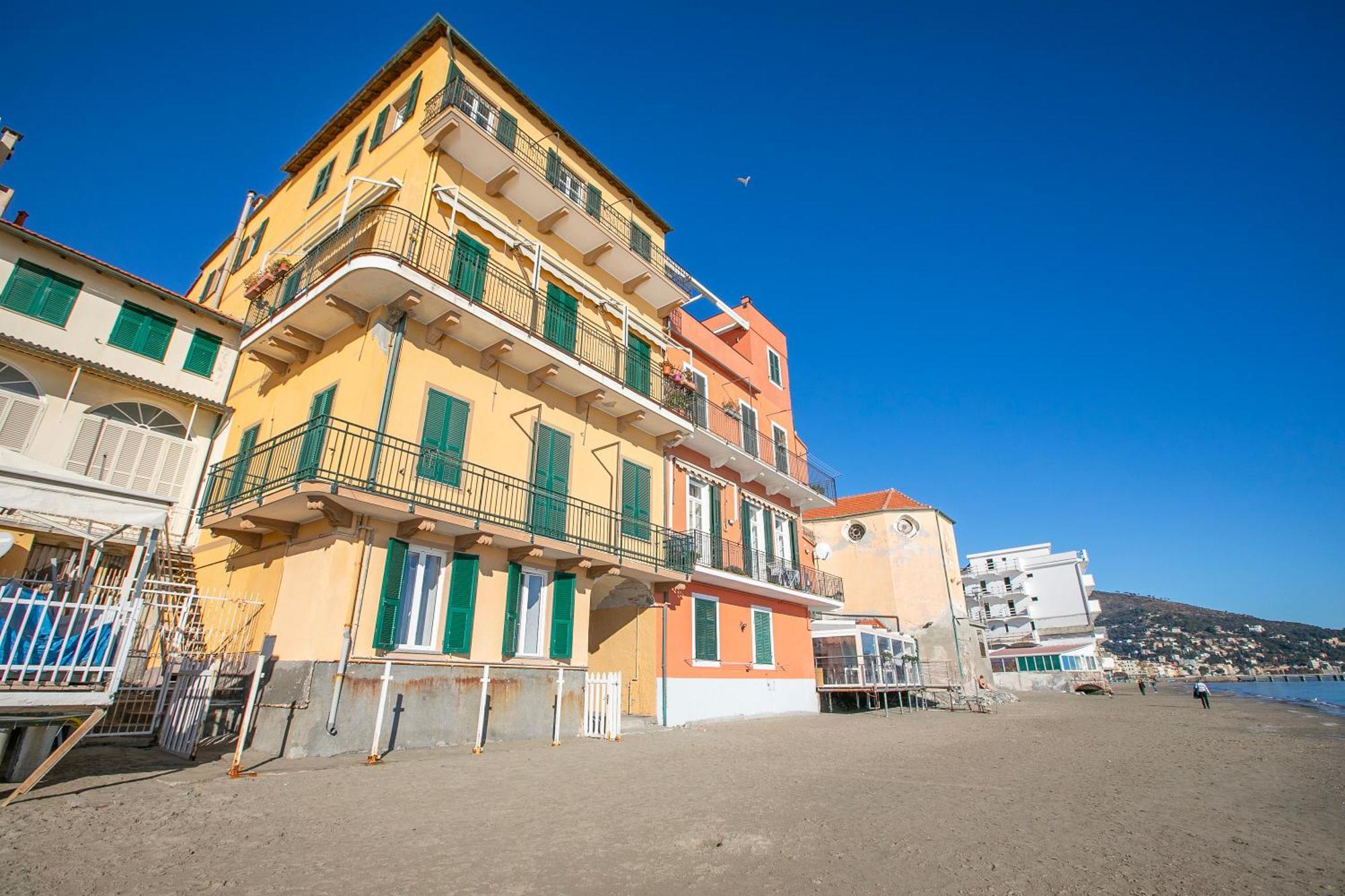 La Casa Sulla - On The Beach- Happy Apartment